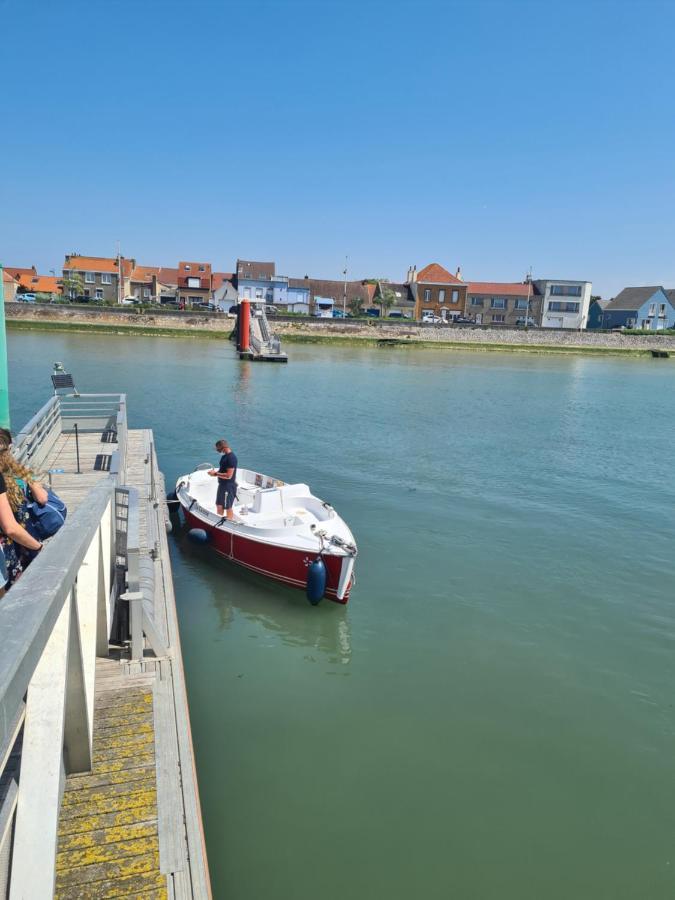 "Les Embruns" Maison Meublee, Proche De La Mer Grand-Fort-Philippe Kültér fotó