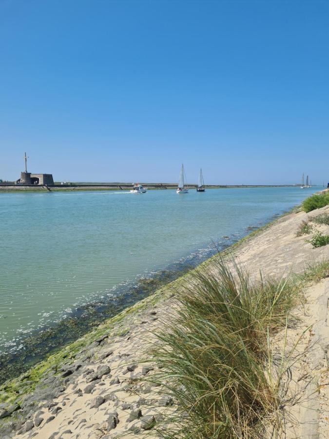 "Les Embruns" Maison Meublee, Proche De La Mer Grand-Fort-Philippe Kültér fotó
